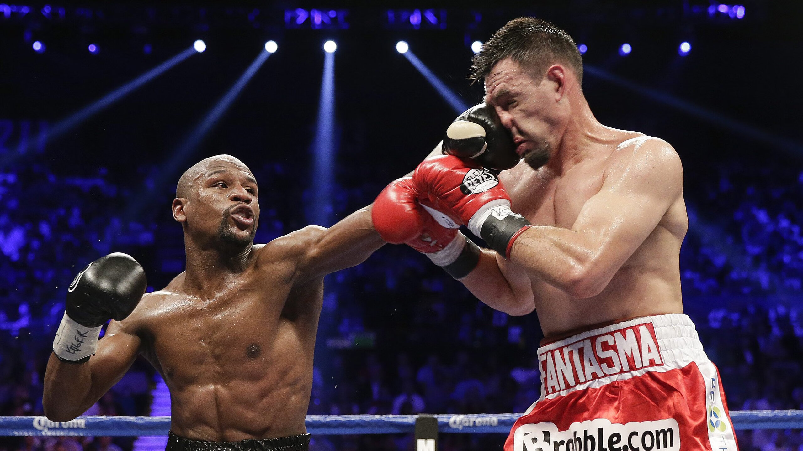 当罗马军团碾过法兰西，凯恩如何以一人之肩扛起三狮军团